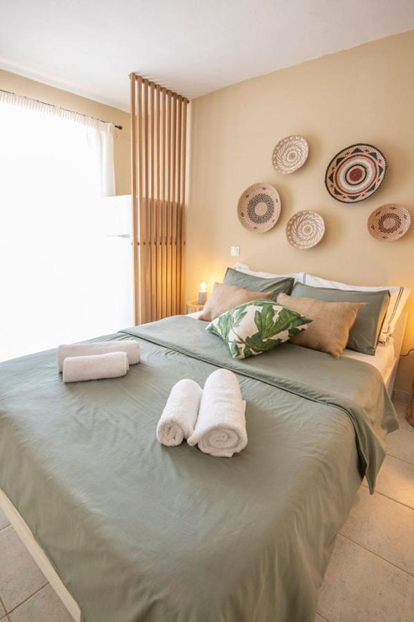 Puerto Seaside Rooms Akhladherí Exterior photo