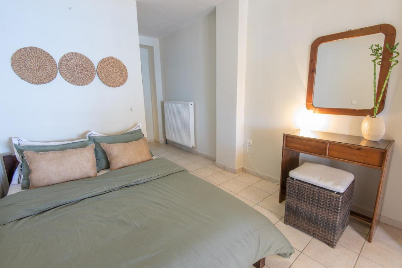 Puerto Seaside Rooms Akhladherí Exterior photo